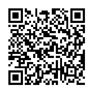 随着英雄联盟这款游戏在国内的爆红和普及度越来越高二维码生成