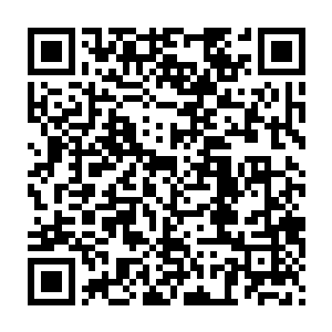 随着雷霆九号的运动轨迹不停地矫正自己的射击姿势以及目标准心二维码生成