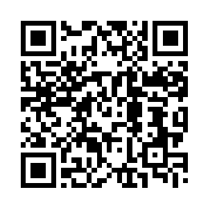 隐约可以看到一条条纵横的红色光束二维码生成