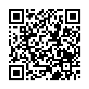 隔着帕子轻轻捏住了小丫头的小手二维码生成