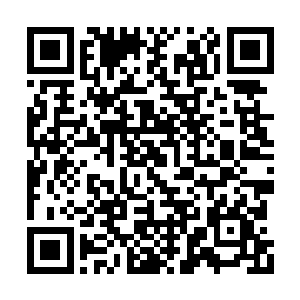 难就难在三人要一起同时在船缆变松的时候取出二维码生成