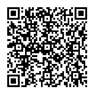 难怪这般嚣张……还是姓佩……万情谷谷主貌似也是这个姓……两者之间有什么联系吗二维码生成