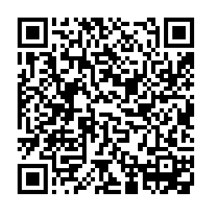 雅典娜那个女人应该已经提前到了吧……真不知道她心里面到底是怎么想的二维码生成