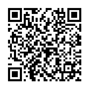 雅姿妹妹一定是察觉到状况才说去其他地方走走的二维码生成