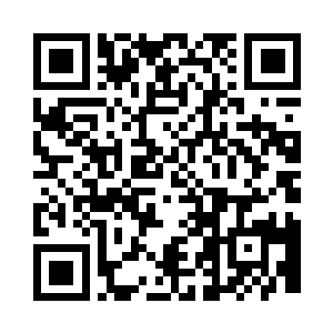 雅文不知道什么时候走到了卫生间门外二维码生成