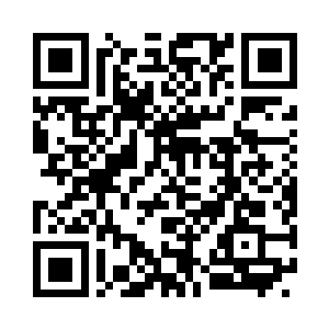 雨果大清早出门的时候还没有引起任何注意二维码生成