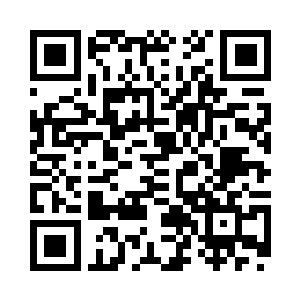 雨果满脸笑容地和现场观众打着招呼二维码生成