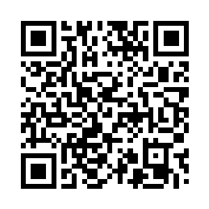 雨果看向了始终没有开口说话的里克二维码生成