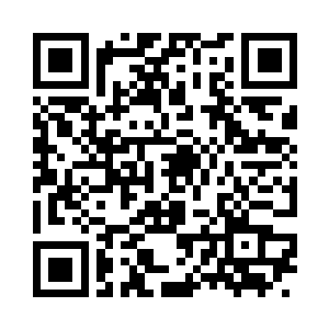 雨果看着对面两个人熟练地唱着双簧二维码生成