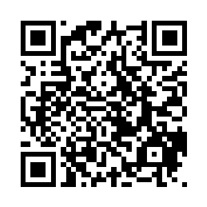 雨果看着托马斯大力推荐的这几套西装二维码生成