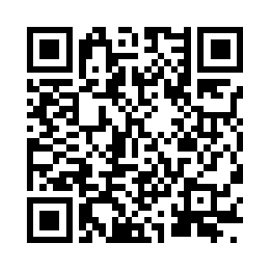 雨果站在舞台上已经进入了忘我的境地二维码生成