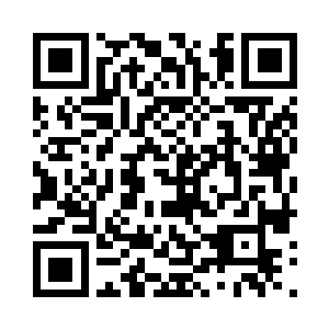 雷鸣般的声音强行将众人的呐喊声压了下去二维码生成