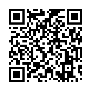 霍君瑶的身型果然出现在那根巨大的蓝二维码生成