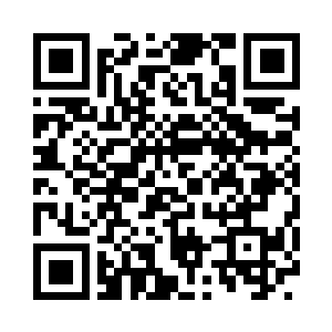 霍建华用他不熟练的驾驶技巧将油门踩到底二维码生成