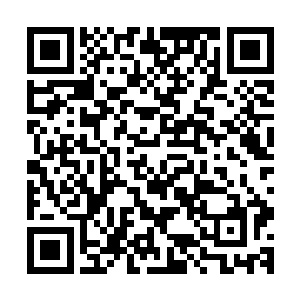 霍顿这个时候总算是明白过来先生为什么单独的跟自己说话了二维码生成
