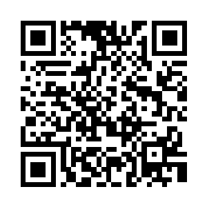 露出一对儿小虎牙冲着洪涛很礼貌的笑了笑二维码生成