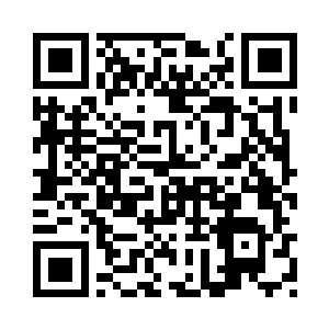 青羽族的人正抱着羽的尸体的时候二维码生成