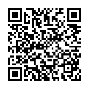 青龙偃月刀划落的轨迹猝然成一个弧月之状落下二维码生成