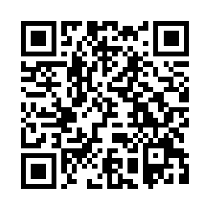 面容十分俊美的青年凭空浮现而出二维码生成