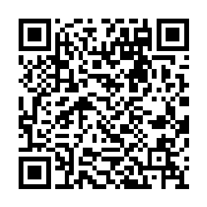 面对的又是私下里讥讽他为暴发户的纽约富豪们二维码生成