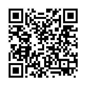 面无表情地看着黑炭在水池中戏耍二维码生成