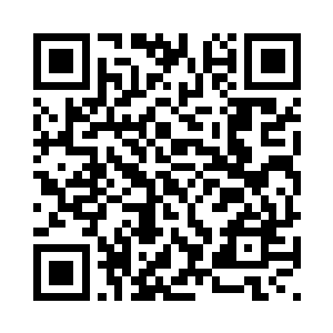 韩守珍指着窗边地上铺的地毯问道二维码生成