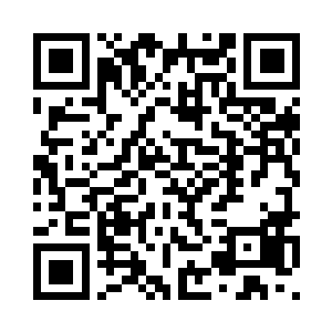 韩明晰快要握住叶璃的手突然一变二维码生成