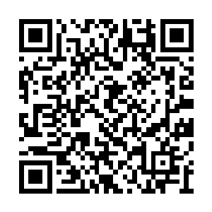 韩远宏只能看到勒住自己脖子的手臂非常的年轻二维码生成