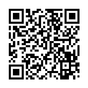 顶着所有人的目光淡然地跟着离开了二维码生成