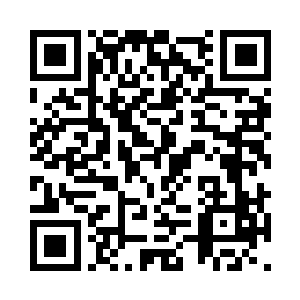 顺着缝隙叶秋甚至可以看到将要过来人的脸二维码生成