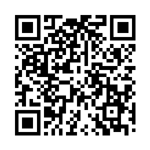 顾雅的单纯善良以及热情深深地吸引了秦立二维码生成