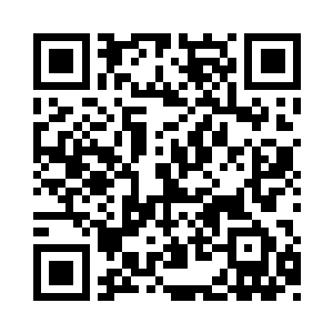 顿时一道五颜六色的光箭出现在众人的面前二维码生成