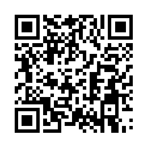 顿时他的双掌之上闪烁起了绿色的荧光二维码生成