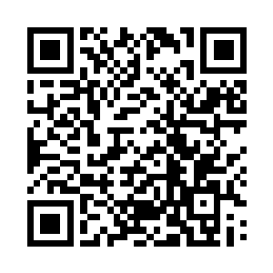 领赏的大夫拿回药箱就跟着下人出去了二维码生成