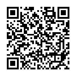 颜月儿眼前的那个凤羽宫师姐突然嘴角泛起一个诡异的弧度二维码生成