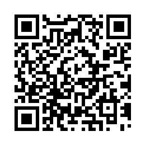 风清扬一手紧紧的扣住白色妖狼的脖子二维码生成