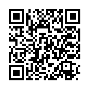 风满面的样子丝毫看不出早晨的倦意二维码生成