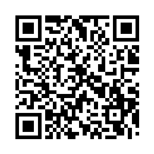 风雷台上一道道斜长狰狞的缝隙蔓延而去二维码生成