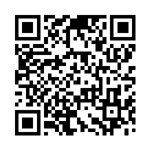 飞船和剩余的三条锁链几乎同时震颤起来二维码生成