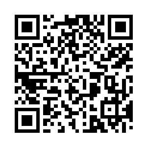 餐桌周围的空气仿佛都瞬间浓稠凝固了下来二维码生成