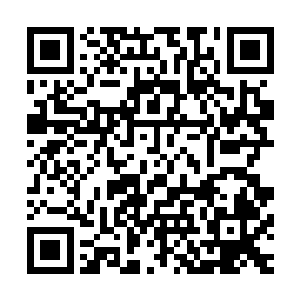 香儿姑娘这里几颗补气丹先服下在这里等片刻待解决了这人再二维码生成