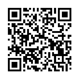 马悦正在和那些厨师服务员等人说话二维码生成