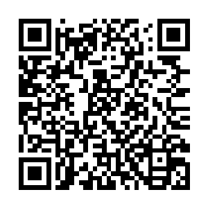 马文有些惊讶地看着出现在自己面前的这名魔鬼骑士二维码生成