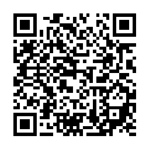 马特和齐一铭两人干完了手里的活儿一起到了船桥二维码生成