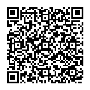 马特望着贝海笑着说了一句之后就转到了甲板上开始和齐一铭一起面对面坐着投起了饵二维码生成