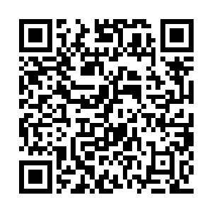 马立坤和苗贵英以及马兰三个立刻哭着抱成一团二维码生成