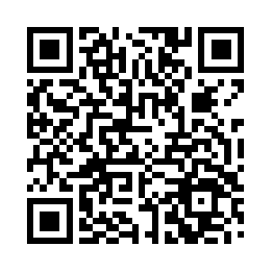 马脸副官的身体就像是失去了支架支撑的大楼二维码生成