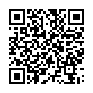 骑兵们胯下的魔兽明显表现出了不安二维码生成