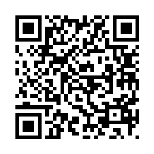 骗的门将雷纳倒地扑他的右脚射门二维码生成