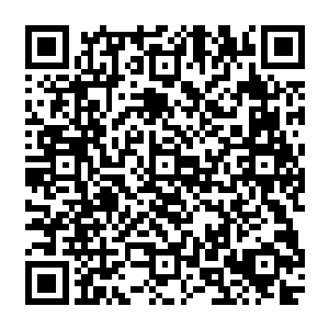 高仆虎带着数名属下以及几名过来找他打探情报的衙门捕快就在北门小牢对面的街市上吃饭二维码生成